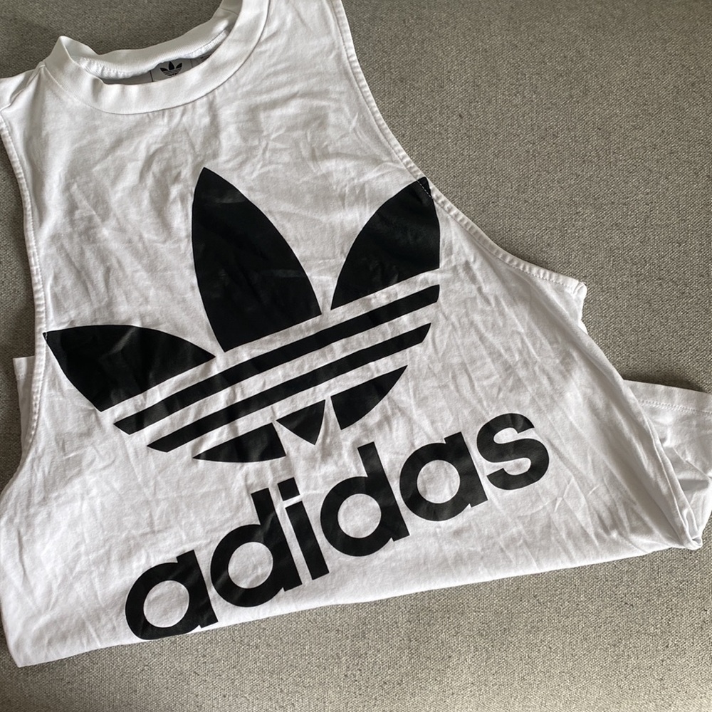 Adidas Women’s White Cut Off Shirt - M